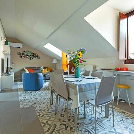 Renovated Penthouse Duomo & Via Torino Apartment Milan Luaran gambar